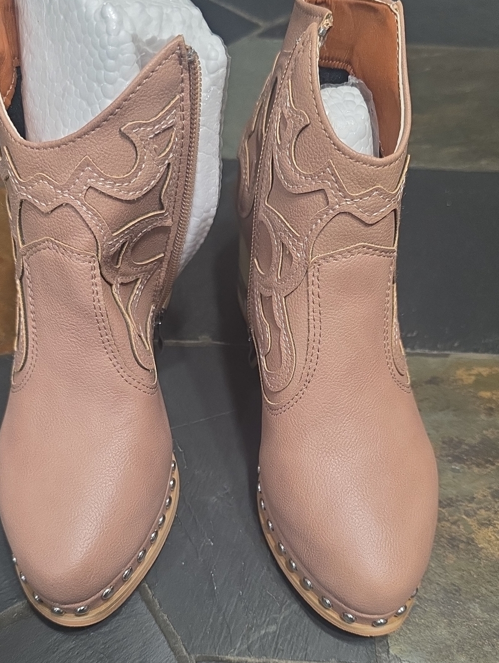 Mauve Studded Boots BNWT